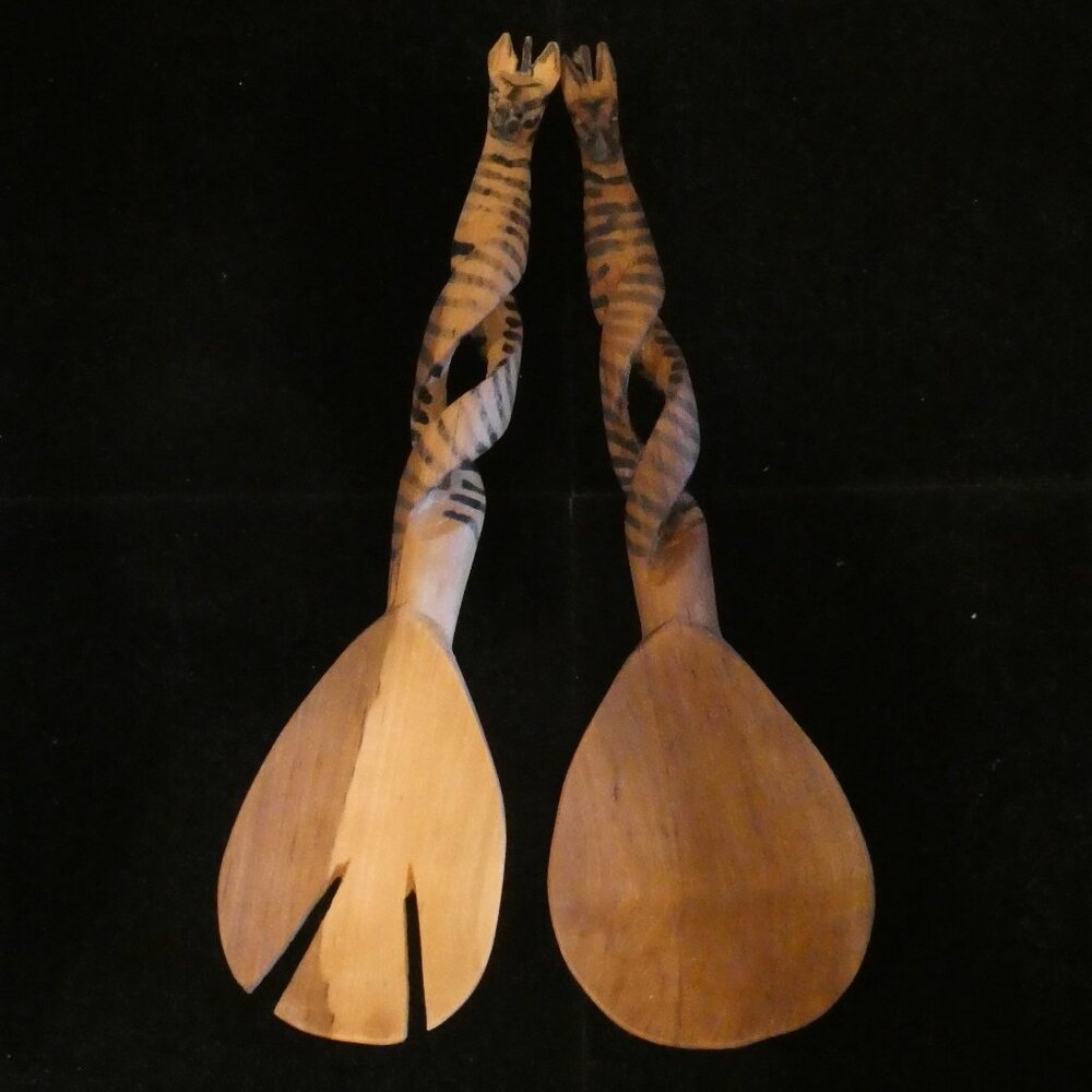 Hand Carved GIRAFFE WOODEN SPOON & FORK (Salad Servers)